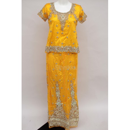 Gold oriental dress embroidered short sleeves
